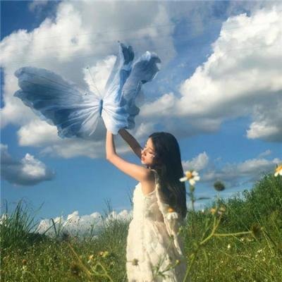 顶流女星被曝言论翻车，凌晨社交平台画面流出